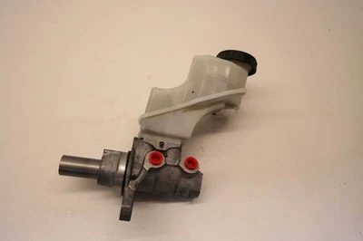 07-13 NISSAN ALTIMA Cilindro Maestro de Freno Vehículo Control Dinámico CVT Foto 1 de 4