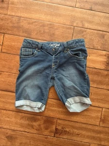 Bermuda Jean Shorts Cat & Jack Medium Wash Sz 7/8 Blue Denim Stretch Soft Cuffed - Picture 1 of 3