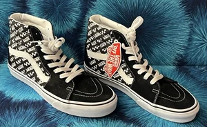 Vans Sk8-Hi Negro Blanco Logo Repetición NUEVO Hombre 9.0 Mujer 10.5 Zapatilla de Monopatín - Imagen 1 de 9