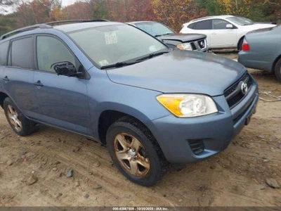 Used Upper Grille fits: 2010 Toyota Rav4 gasoline upper Base 2.5L Upper Grade A - Image 1 of 4