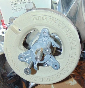 NOS NIB MEMCOR RP352FD3R0KK 600 VOLT VARIABLER WIDERSTAND OHMITE 30 OHM 8,66 AMP - Bild 1 von 10