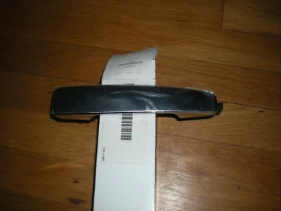 НОВЫЙ OEM 2008 2009 2010 2011 FORD FOCUS ВНЕШНЯЯ ДВЕРНАЯ РУЧКА ПРАВАЯ ПЕРЕДНЯЯ - Изображение 1 из 2