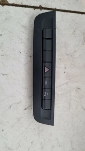 BOITIER ECLAIRAGE D URGENCE MERCEDES CLASSE A A2469051501 - Afbeelding 1 van 2
