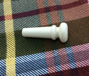 White Plastic End Pin for Acoustic Guitar ~Strap Button - Picture 1 of 2