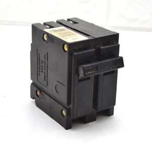 Thomas & Betts TB240 Circuit Breaker 40 Amp 2 Pole Plug On T&B - Picture 1 of 9