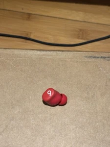 Replacement Beats Solo Buds Wireless Earphones Left or Right or Case EXCELLENT - Picture 1 of 24