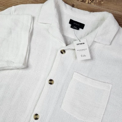 Camisa de algodón para hombre M blanca tejida con botones manga corta cuello preppy nueva con etiquetas Foto 1 de 4