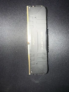 Crucial Ballistix BL2K8G36C16U4B 16GB DDR4 3600 MHz, 4x8GB Kit CL16 - Bild 1 von 2