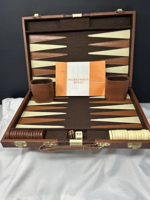 Vtg Skor-Mor Backgammon Game Set Faux Leather Case Instructions Missing 3 Dice - Image 1 of 4