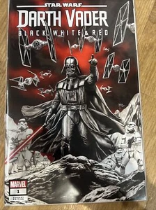 DARTH VADER BLACK WHITE & RED 1 Vf MICO SUAYAN TRADE VARIANT MARVEL DISNEY - Picture 1 of 3