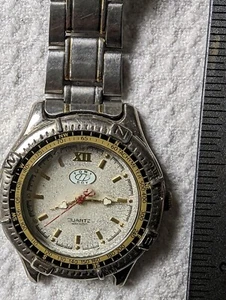 Reloj Tomy Boy Cara Arañada Banda Rota - Imagen 1 de 5