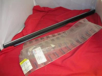 Restripa de cinturón compatible con 85 86 87 88 Mitsubishi Mirage NOS MOPAR MB258853 Foto 1 de 4