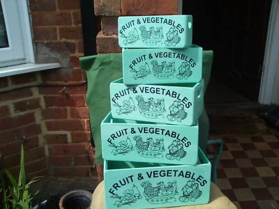 Fab green painted wooden FRUIT & VEGETABLES storage box. Ideal gift item! - Image 1 of 2