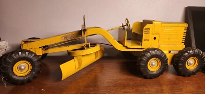 Doepke Model Toys Adams Motor Grader Diesel 1950's Pressed Steel - Image 1 of 4
