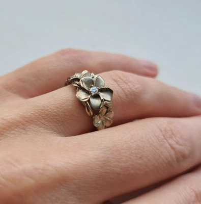 ANILLO VINTAGE PLATA ESTERLINA 925 TOPACIO BLANCO DISEÑO FLORAL TALLA 8,75 N0465 Foto 1 de 4