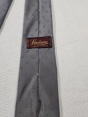 Luciano Firenze Made in Italy Gray With Blue Geometric Pattern Silk Tie - Imagem 1 de 3