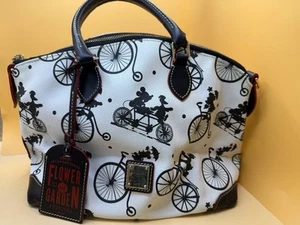 Disney Dooney & Bourke 2015 Flower & Garden Mickey & Minnie Handbag Bicycle - Picture 1 of 8