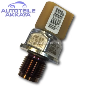 Orig. Kraftstoff Drucksensor 03L906054A Thrust Sensor VW Golf Passat Crafter T5 - Bild 1 von 1
