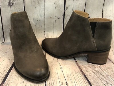 Franco Sarto Womens sz 9 Melville Ankle Zip Booties Leather Nimbus Grey - Image 1 of 4