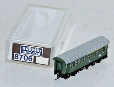Märklín Mini-Club Z # 8706 DB 3 Axle Class 1 & 2 Passenger Coach Rail Car - Image 1 of 4