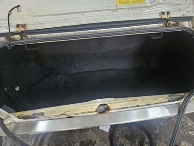 AUDI COUPE B2 UR QUATTRO BOOT CARPETS BLACK GENUINE FUEL TANK COVER + FLOOR - Image 1 of 4