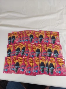 ❗️NEW❗️2016 Dreamworks Trolls Movie Trading Cards - 30 Packs - Picture 1 of 2
