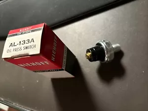 Engine Oil Pressure Switch Al133A Niehoff (Standard PS11) 53-59 New yorker - Foto 1 di 2