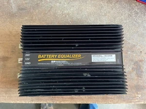 Sure Power  12v / 24v / GND 80A Max Battery Equalizer 52208 - Picture 1 of 4