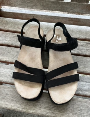 Munro Juniper Womens Black Suede Platform cork footbed Sandals Size 9.5M - Image 1 of 4