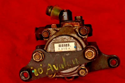 Bomba de dirección asistida Toyota Avalon 2000. (255F) Foto 1 de 2