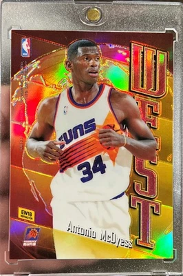 1998-99 Topps Antonio McDyess Tim Thomas East West Refractor Card #EW18 - Image 1 of 2