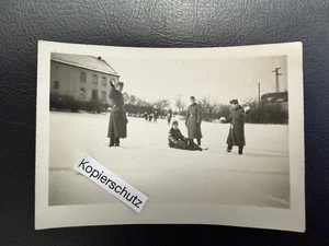 Altes Foto-Kriegswinter 1939 in Dörsdorf-Gebäude-Soldaten-WW2 - Bild 1 von 2