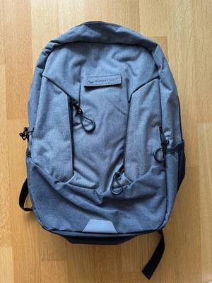 Sunnybag Rucksack, grau/schwarz, m. kl. Solarpanel, neu & ovp - Bild 1 von 4