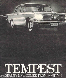 1961 PONTIAC TEMPEST Intro Dealer Sales Brochure/Catalog/Pamphlet: SAFARI Wagon, - Picture 1 of 6