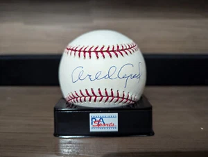 Orlando Cepeda - Autographed ROMLB Baseball - Sweet Spot - Clean - SF Giants HOF - Picture 1 of 3