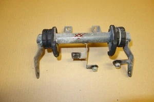 Yamaha TZR250 TZR 1KT 2MA tanque de combustible soporte carrocería marco - Imagen 1 de 6