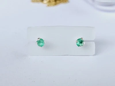 Silver Earrings with natural Colombian emerald - Image 1 of 4