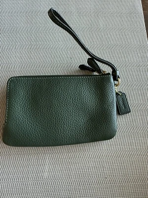 Coach Double Corner Zip Wristlet Wallet Everglade Green - Image 1 of 4