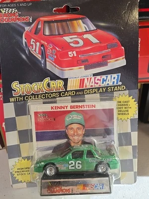 Kenny Bernstein 1991 Quaker State #26 Racing Champions 1:64 Diecast & Card Foto 1 de 2