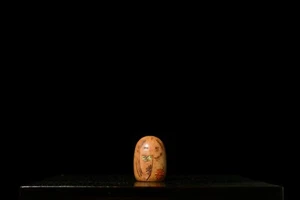 Japanische Holzpuppe Vintage Ornament KOKESHI antike Skulptur/H2"/KIF93/35 - Bild 1 von 8