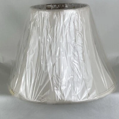 Pantalla de lámpara campana marfil 11"H 7"D superior 14"D base araña montador Canterbury Roseart Foto 1 de 4