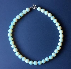 18" Large milky white opal moonstone bead-12mm necklace - Picture 1 of 1