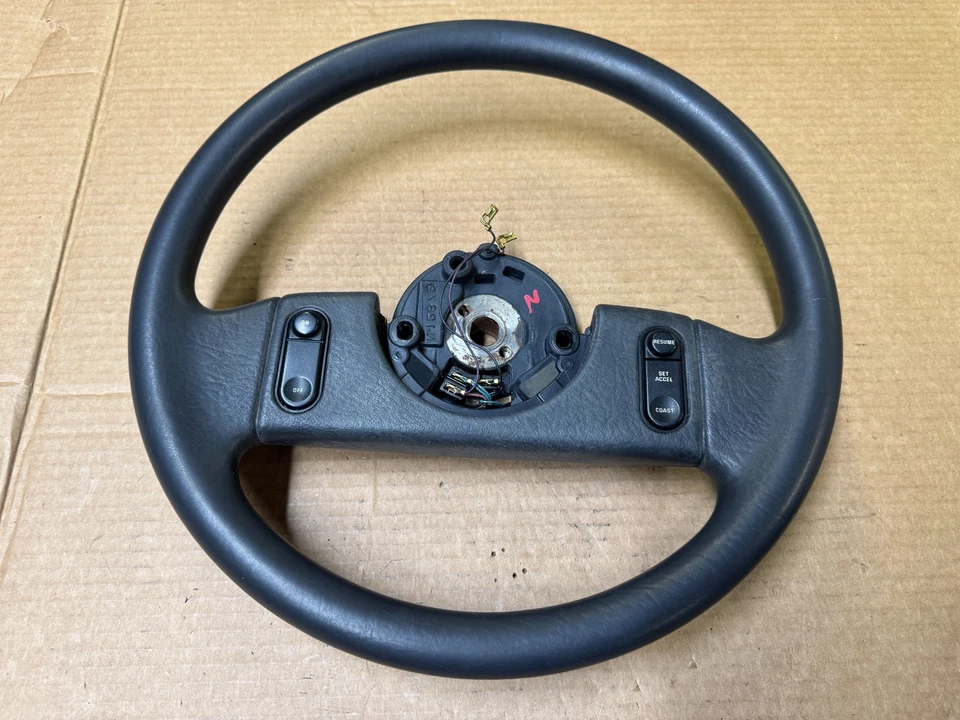 Volante Ford Mustang 87-89 negro con Cruise Factory TILT GT LX OEM 5,0 L Foto 1 de 4