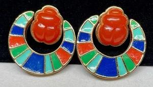 Hattie Carnegie Signed Earrings Vintage Gilt Enamel Red Scarab Dangle Clip On - Photo 1 sur 2