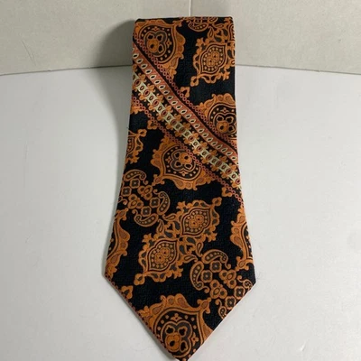 Corbata de tela Wembley para hombre negra naranja medallón mezcla de seda Foto 1 de 4