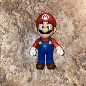 Nintendo Super Mario Figure Collection 5" Vinyl Figure Toy Doll (2009) Mario Bro - Picture 1 of 6