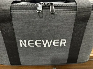 Neewer Carrying Bag with Movable Foam Padded - Picture 1 of 5