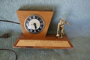 Vintage  LANSHIRE CLOCK 1958 - 59 BOWLING TROPHY CLOCK Works Great Mid Century  - Picture 1 of 9