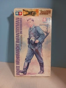 TAMIYA 1/16 FIGURE Ww2 Series Wehrmacht On Manuver. 36037 - Picture 1 of 9