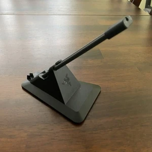 Razer Mouse Bungee V2 - Razer Wired Mouse Cord Organizer - Photo 1/5